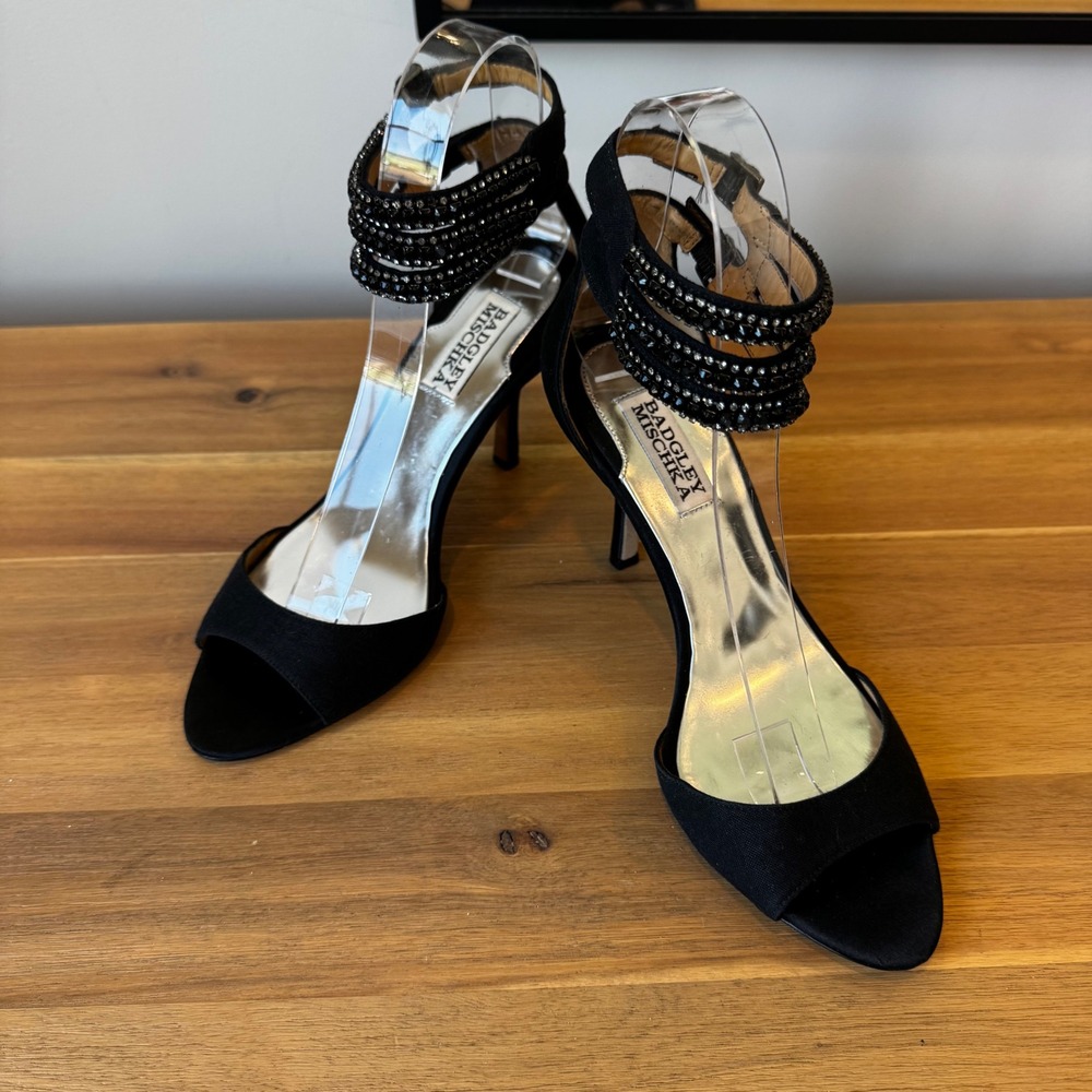 Badgley Mischka Women 7 M Black Satin Crystal Ankle Strap Evening Sandals Heels